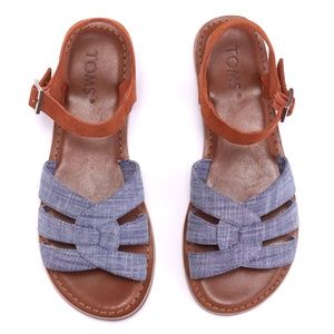 Tom's Chambray Brown Suede Zoe Sandals